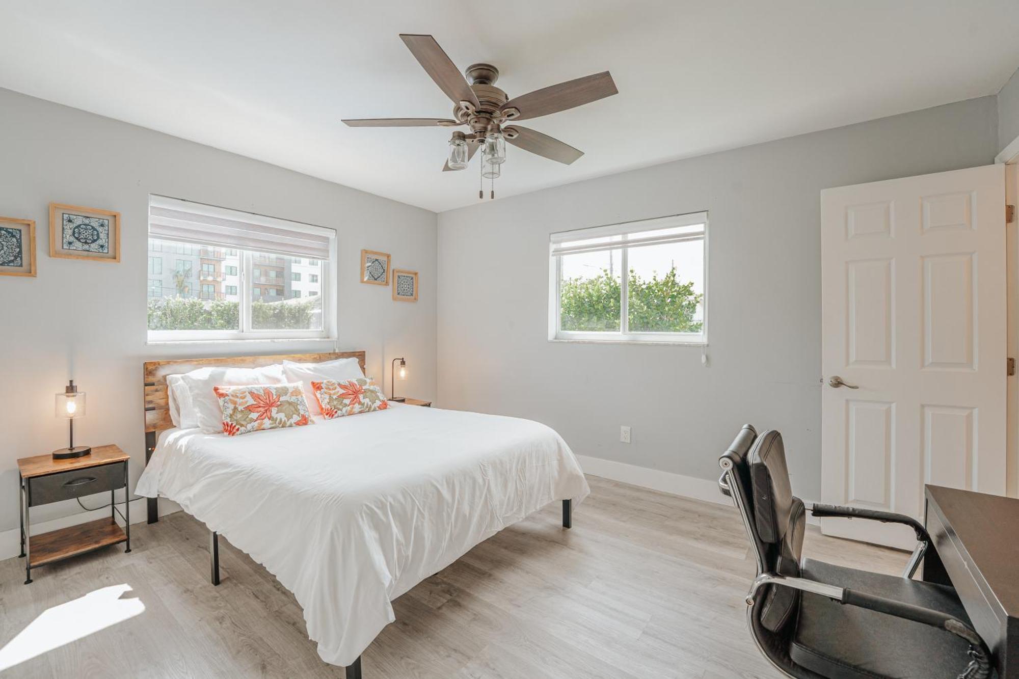 Home With A Pool Close To Beach And Fll Airport Pool Heated October- March フォート・ローダーデール エクステリア 写真